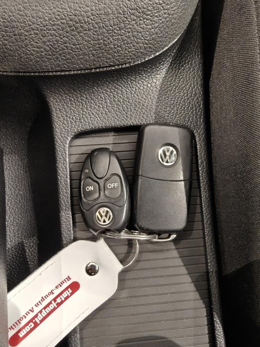 VOLKSWAGEN Golf 2012