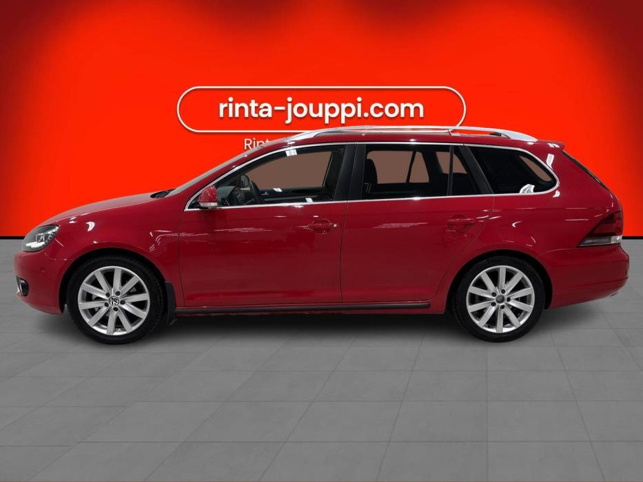 VOLKSWAGEN Golf 2012