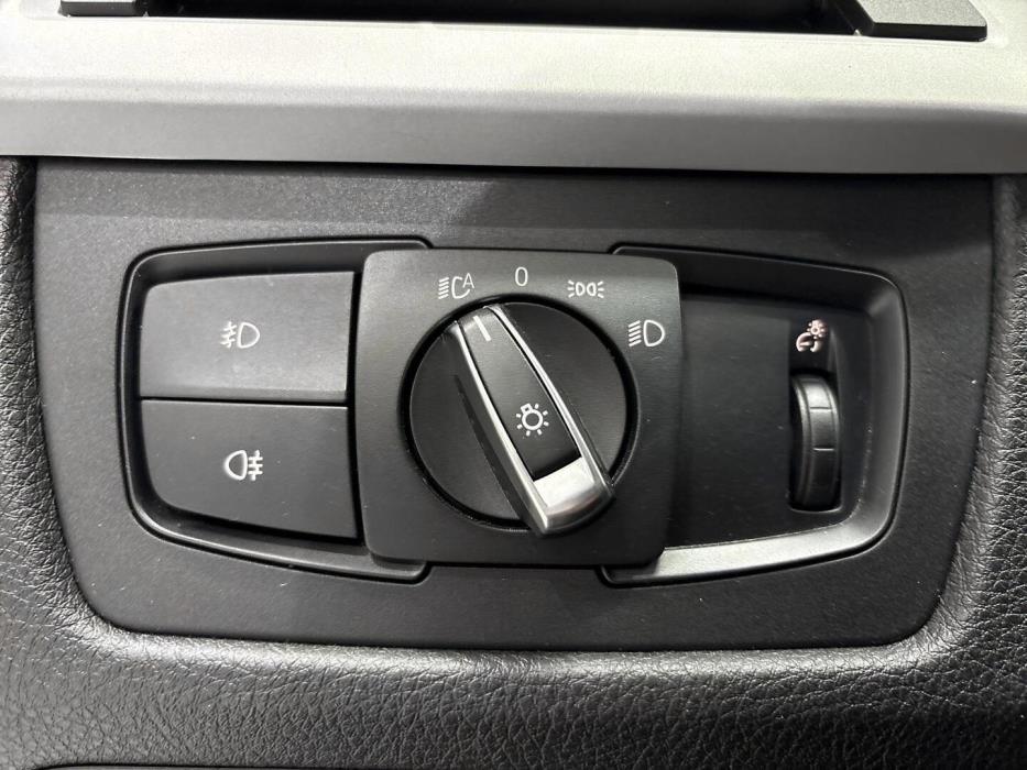 BMW 320 2016