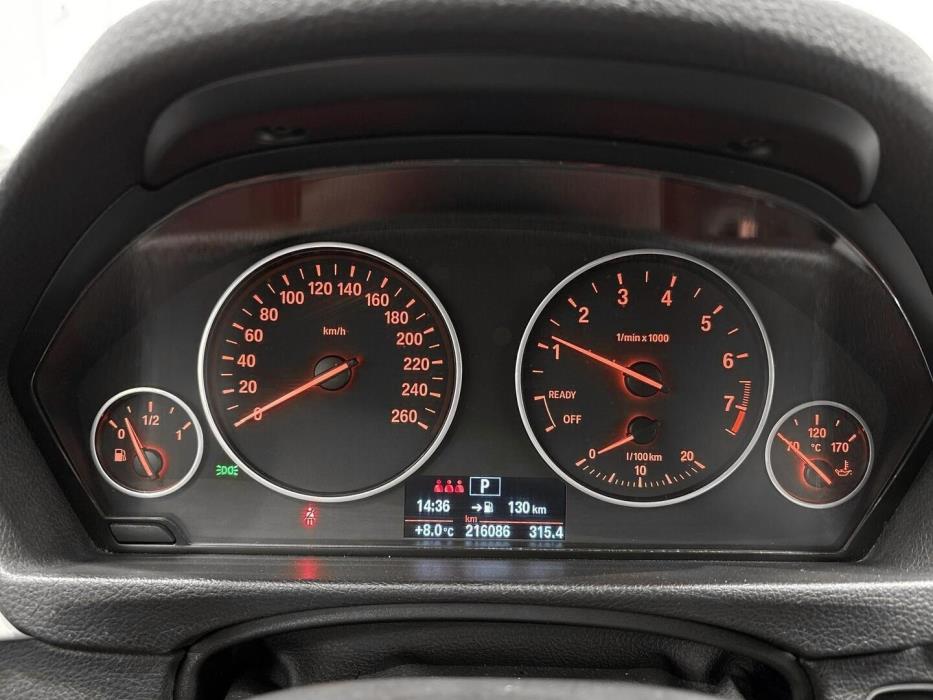 BMW 320 2016