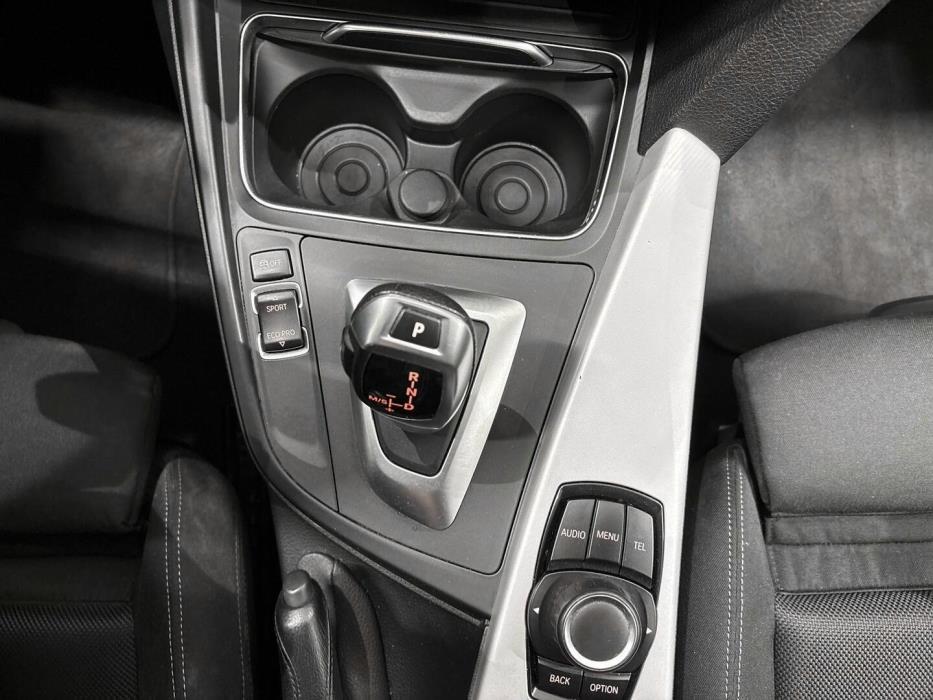 BMW 320 2016