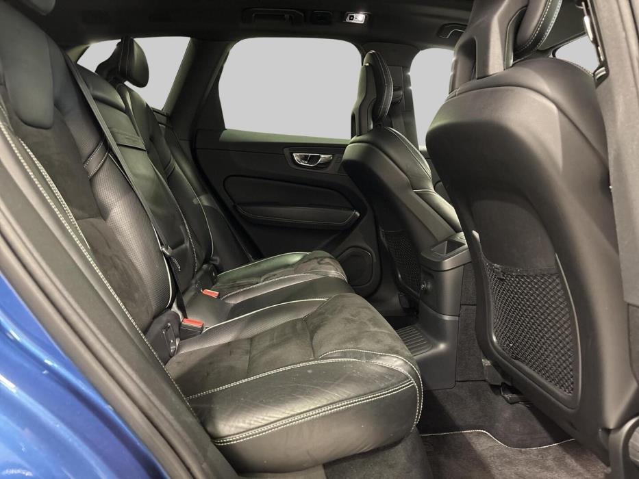 VOLVO XC60 2018