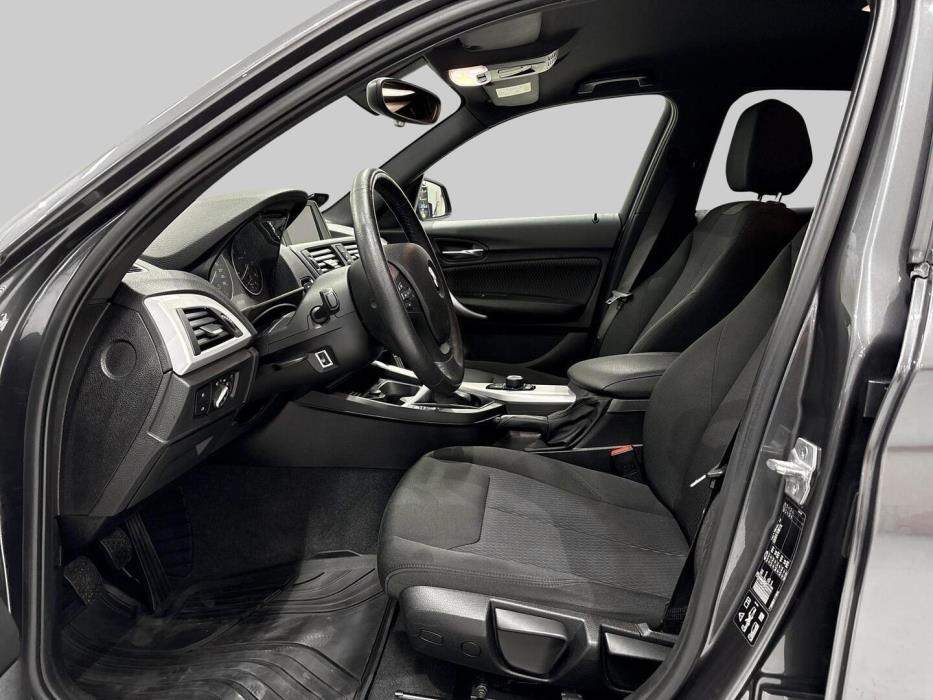BMW 118 2018