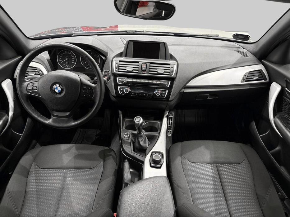 BMW 118 2018