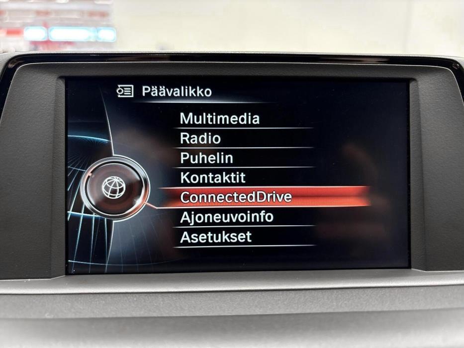 BMW 118 2018
