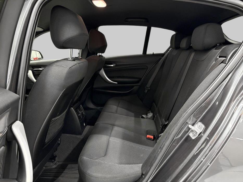 BMW 118 2018