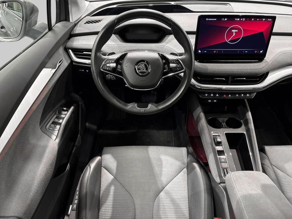 SKODA Enyaq 2023