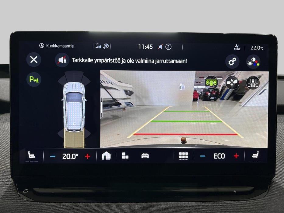 SKODA Enyaq 2023