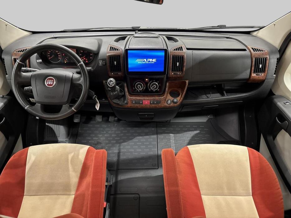 BÜRSTNER NEXXO T660 MOONLIGHT 2013