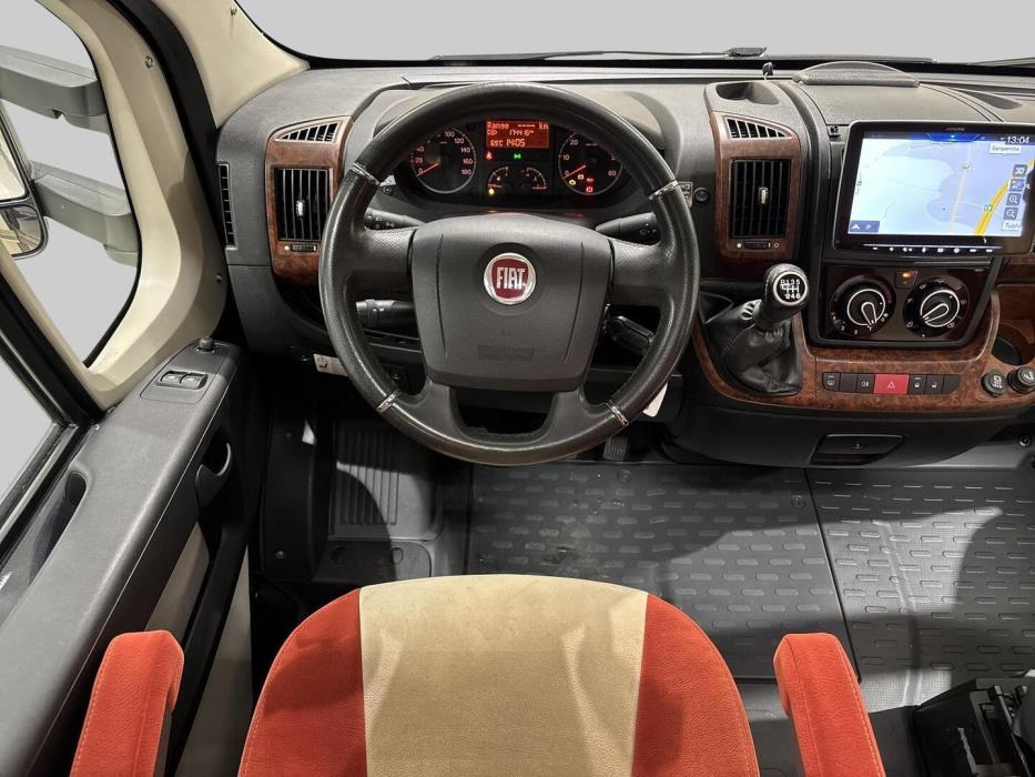 BÜRSTNER NEXXO T660 MOONLIGHT 2013