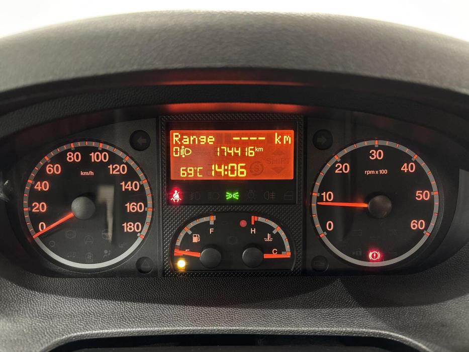 BÜRSTNER NEXXO T660 MOONLIGHT 2013