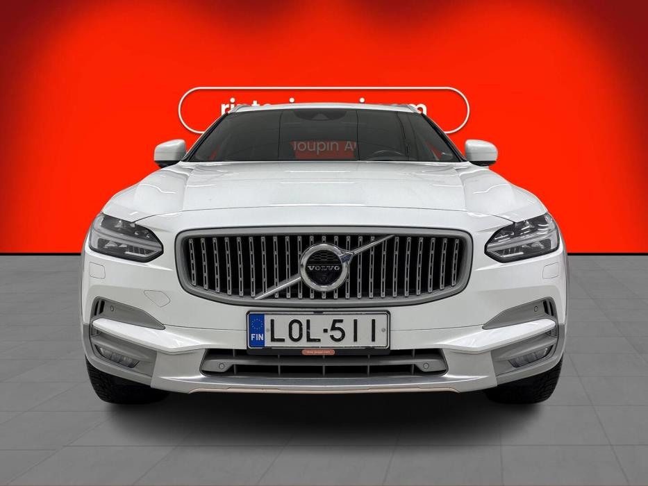 VOLVO V90 Cross Country 2018