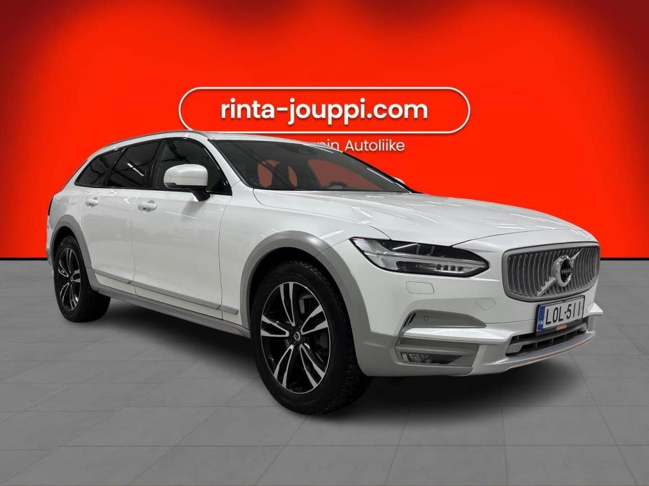 VOLVO V90 Cross Country 2018