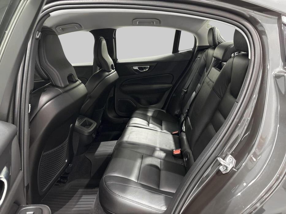VOLVO S60 2021