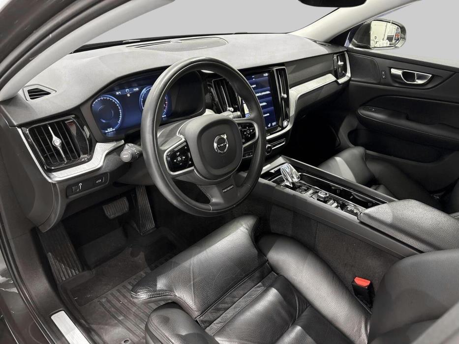 VOLVO S60 2021