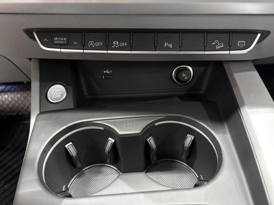 AUDI A4 allroad quattro 2021