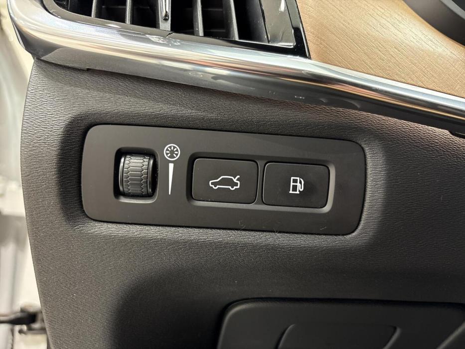 VOLVO V90 2020