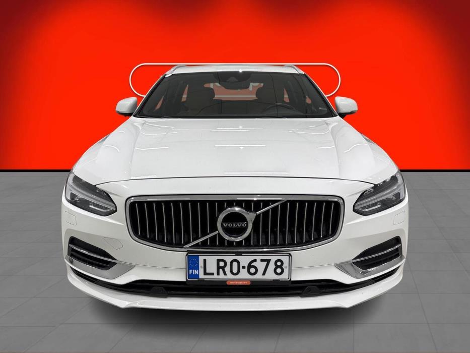 VOLVO V90 2020