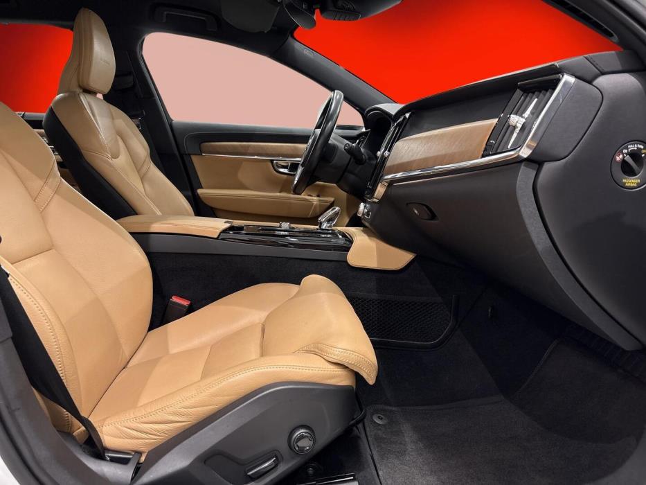 VOLVO V90 2020