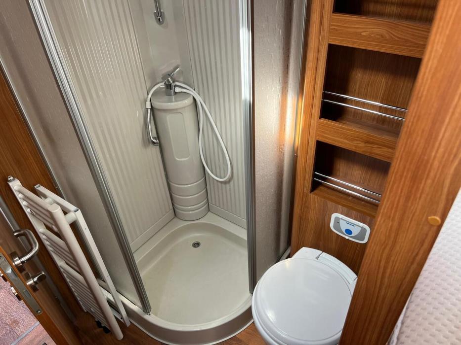 DETHLEFFS XXL I 9800 2013