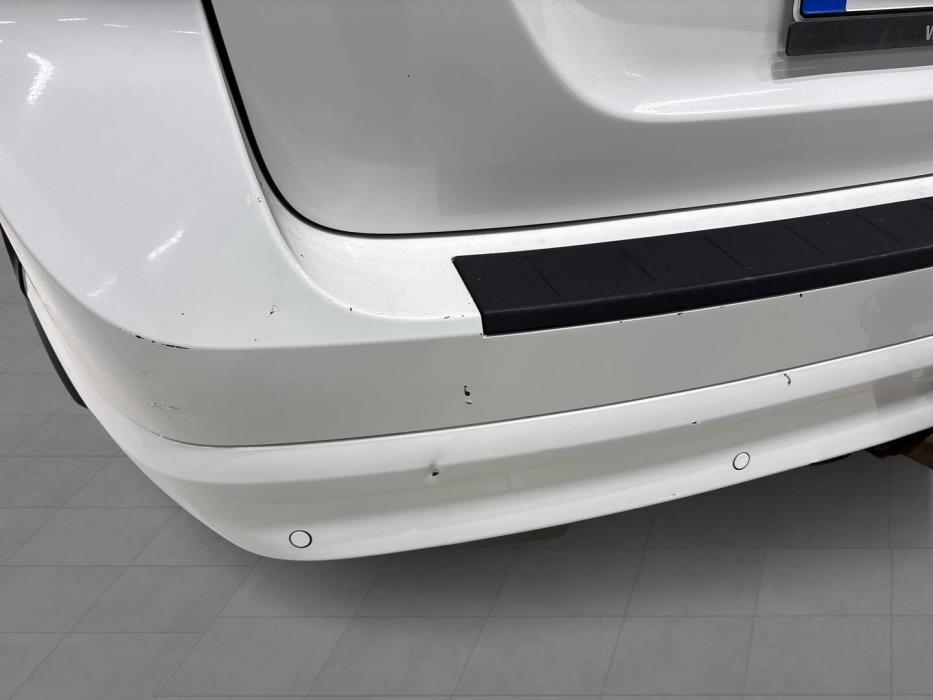 VOLVO V70 2009