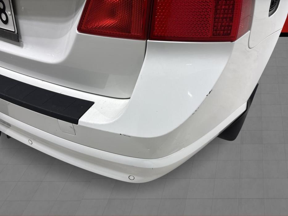 VOLVO V70 2009