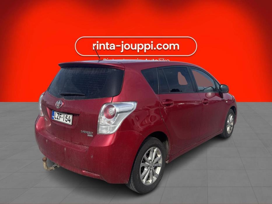 TOYOTA Verso 2010