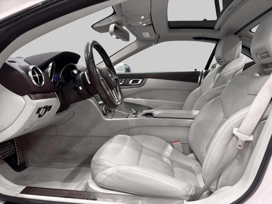 MERCEDES-BENZ SL 2014