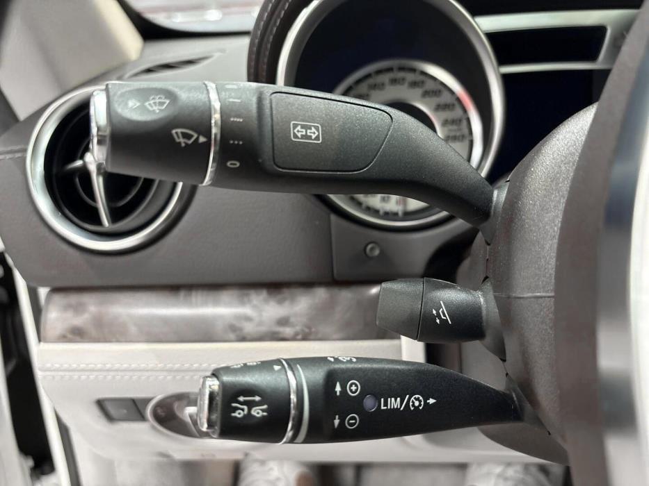 MERCEDES-BENZ SL 2014