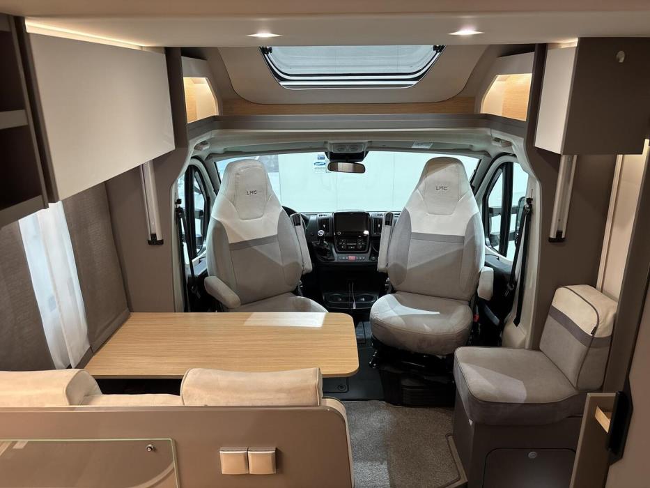 LMC TOURER 660 G Lift 2023