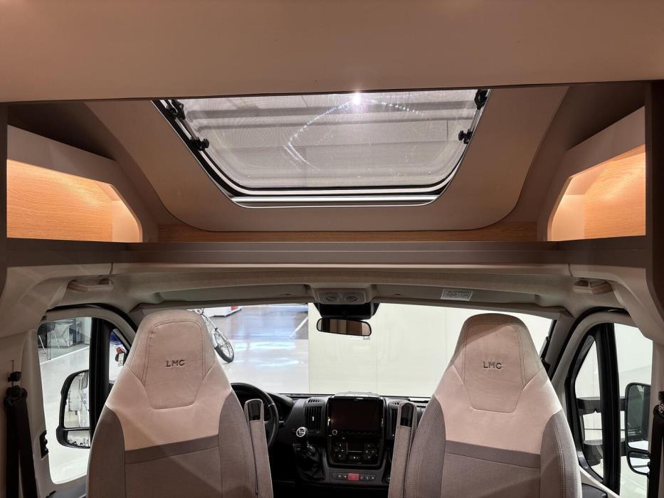 LMC TOURER 660 G Lift 2023