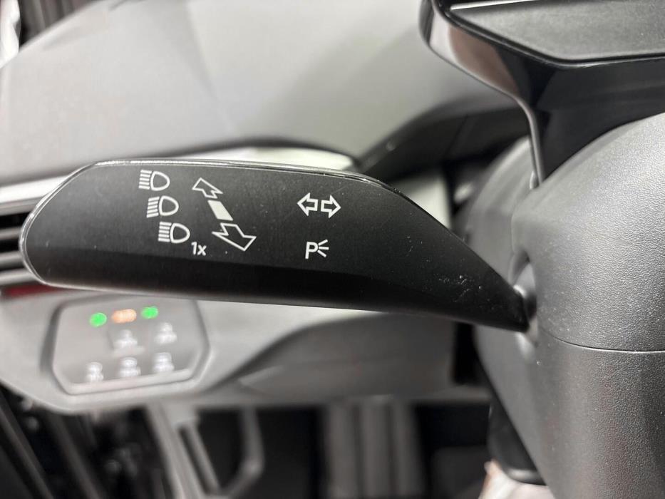 VOLKSWAGEN ID.4 2023