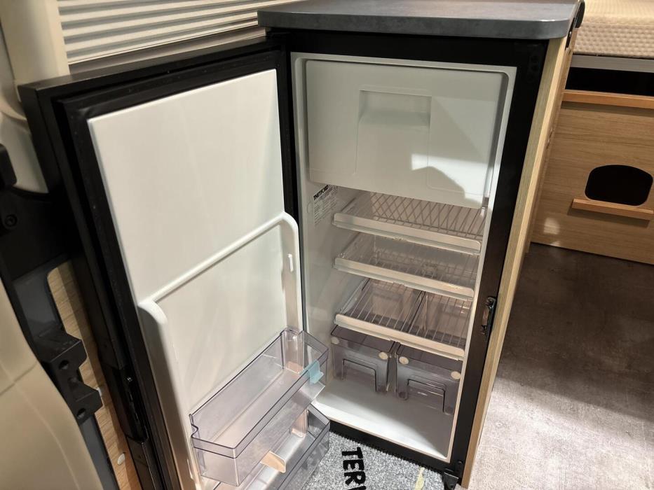 ROADCAR VAN R 540 2024