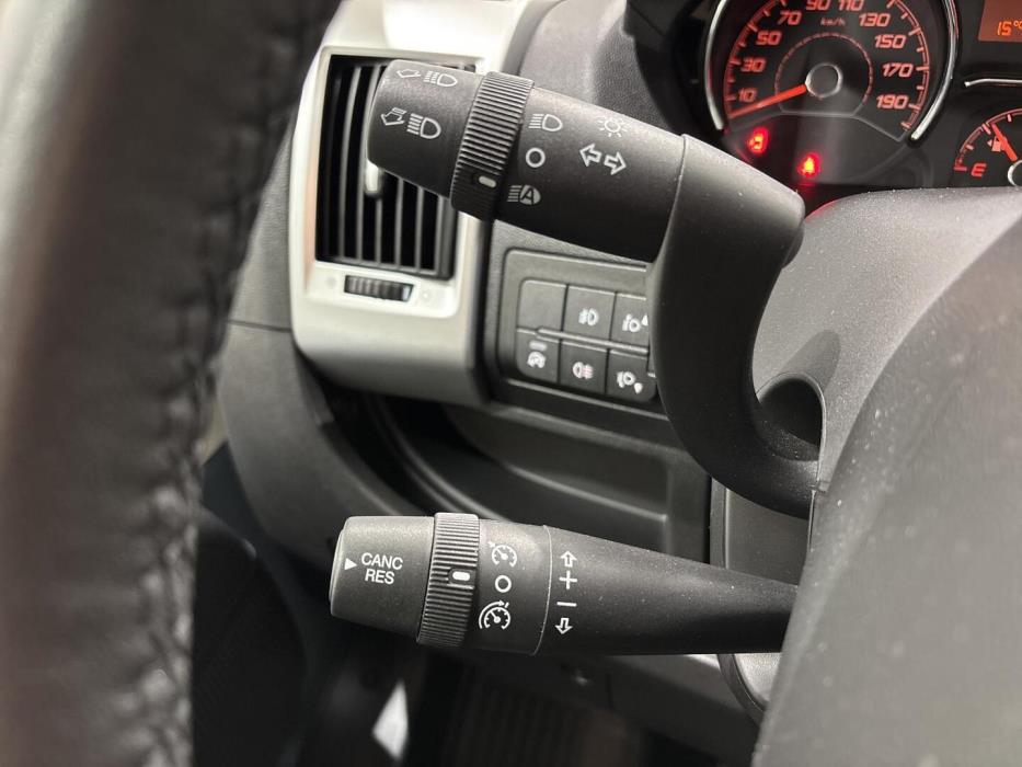 ROADCAR VAN R 540 2024