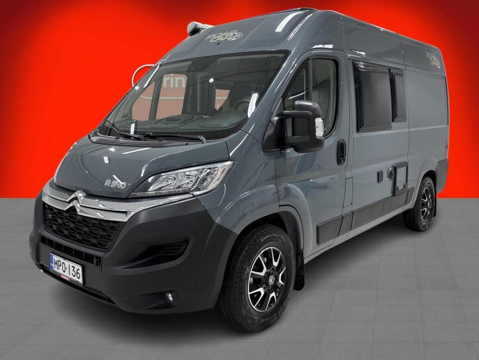 ROADCAR VAN R 540 2024