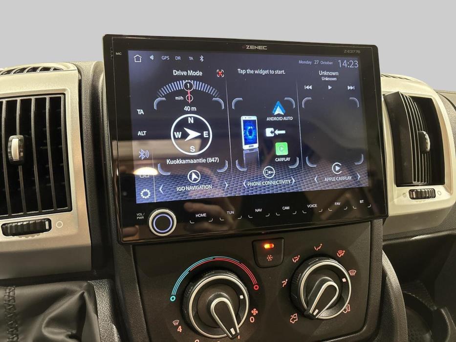 ROADCAR VAN R 540 2024