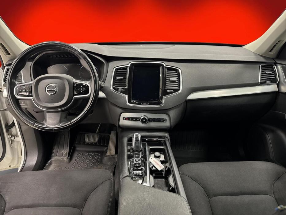 VOLVO XC90 2018
