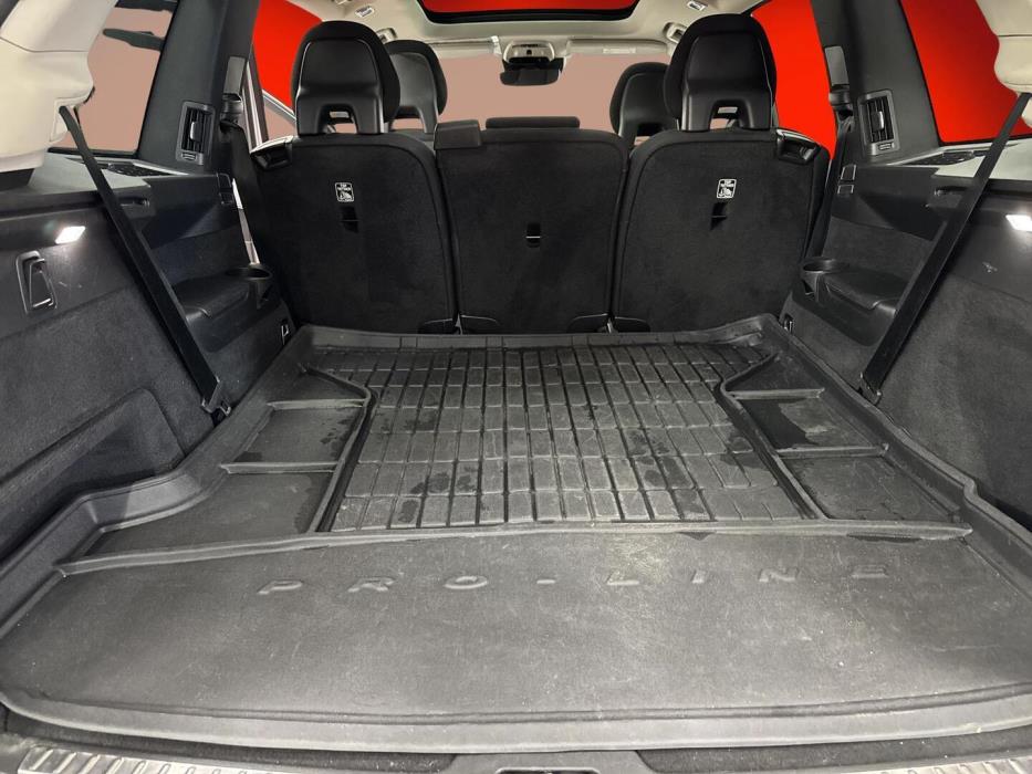 VOLVO XC90 2018