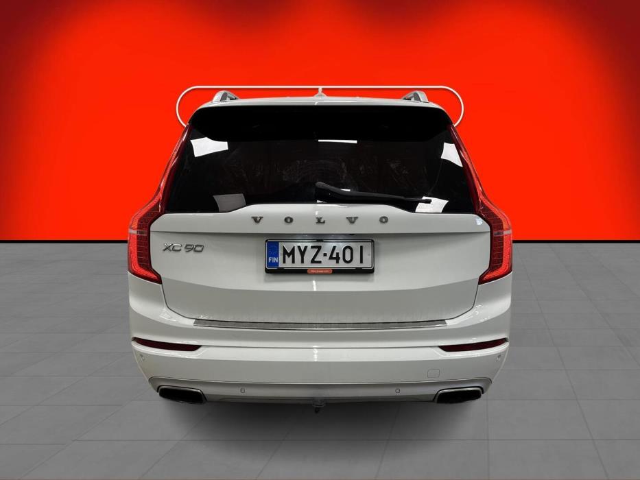 VOLVO XC90 2018