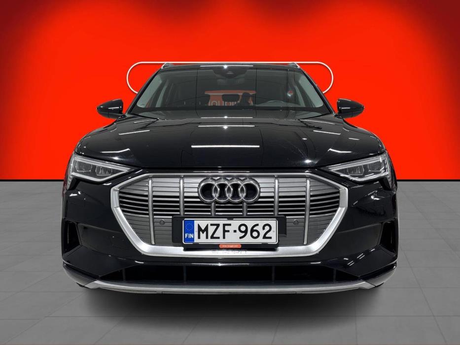 AUDI E-TRON 2020