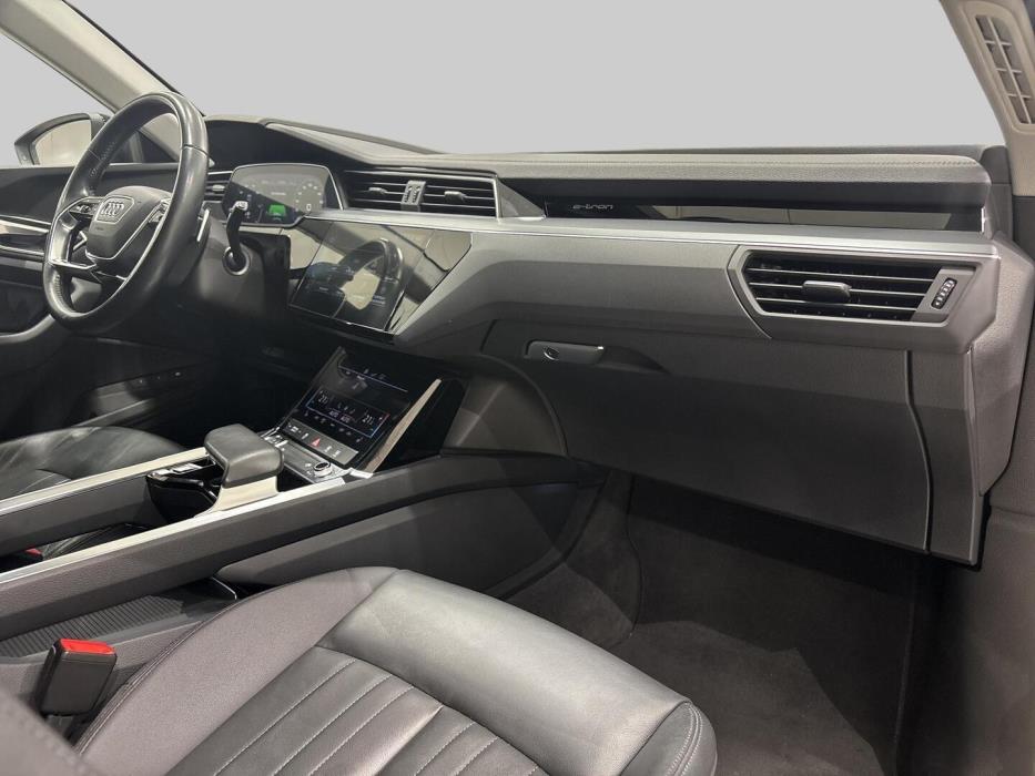 AUDI E-TRON 2020