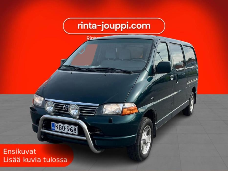 TOYOTA Hiace 2005