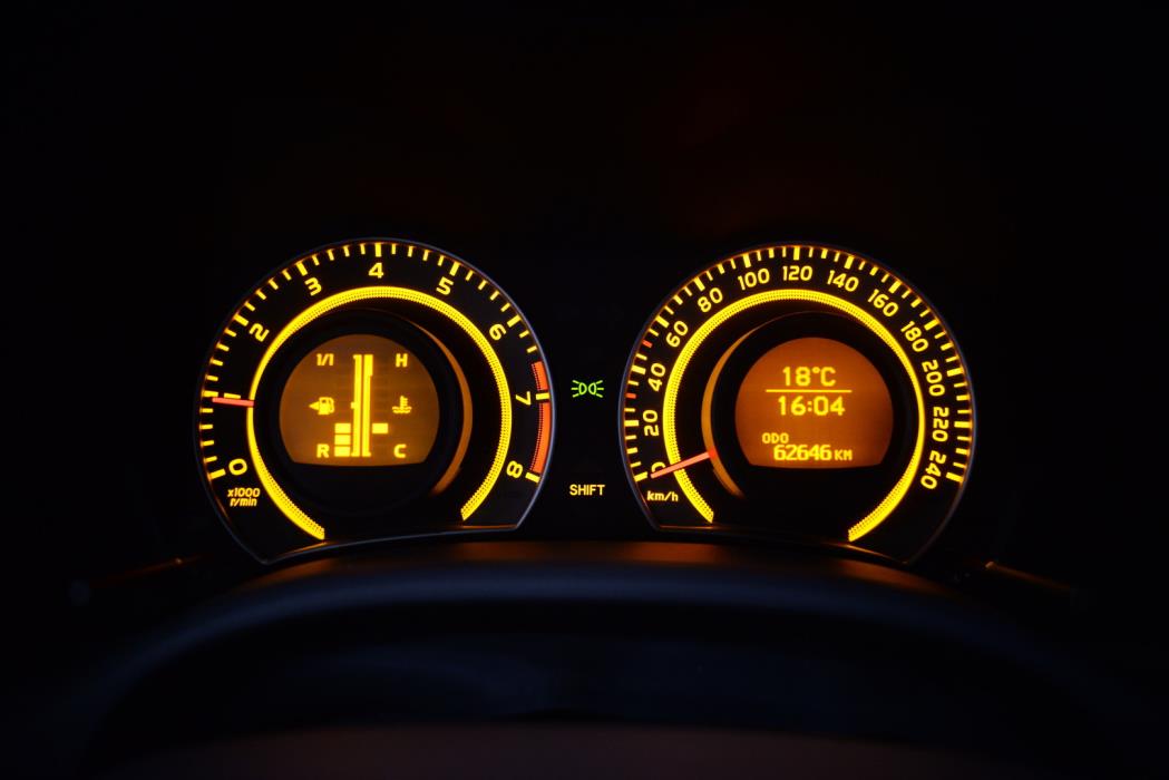 TOYOTA Corolla 2010