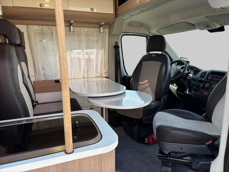 ADRIA Twin 640 SLX 2015