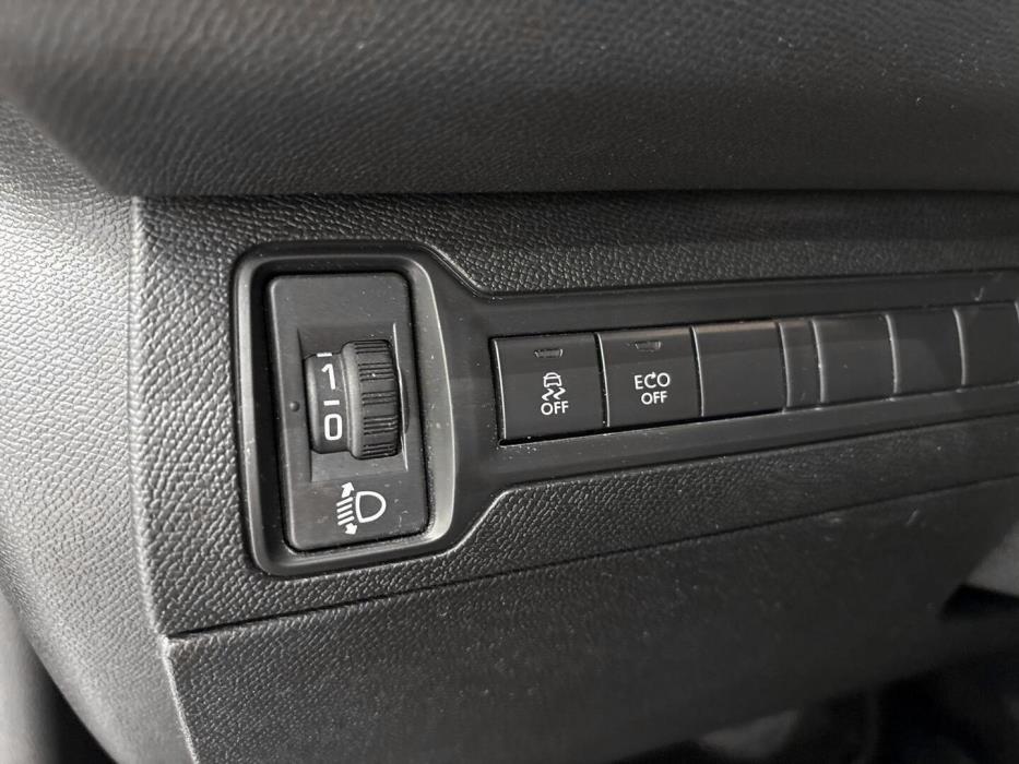 PEUGEOT 308 2016