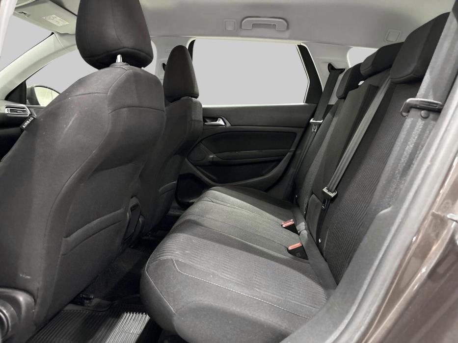 PEUGEOT 308 2016