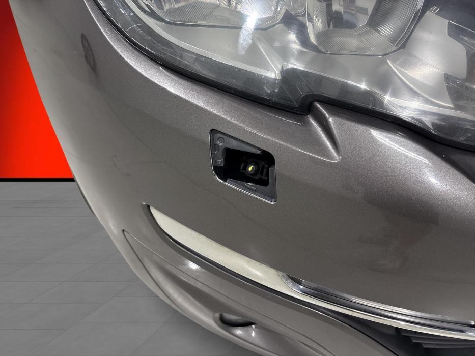 PEUGEOT 308 2016