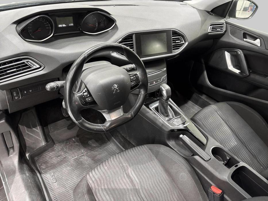 PEUGEOT 308 2016