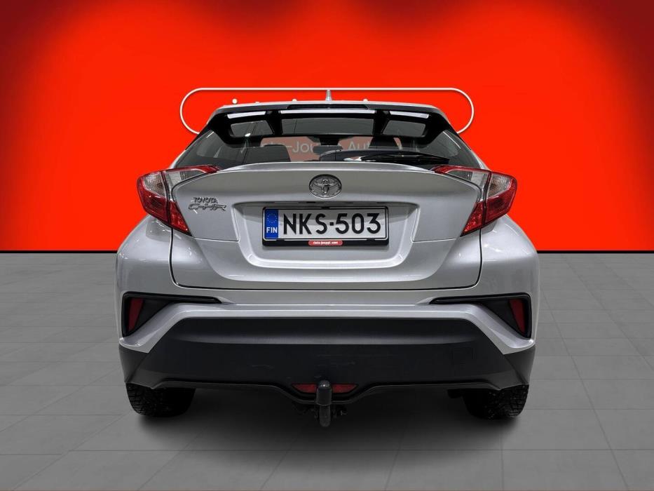 TOYOTA C-HR 2017