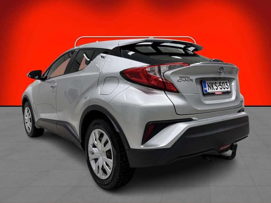 TOYOTA C-HR 2017